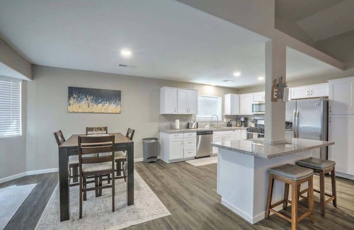 Alamogordo House | Kerry Lux Pad! Summar