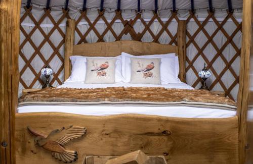 Hawes House | Kestrel Yurt