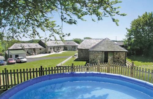Tresmeer House | Kettle's On - Tkc