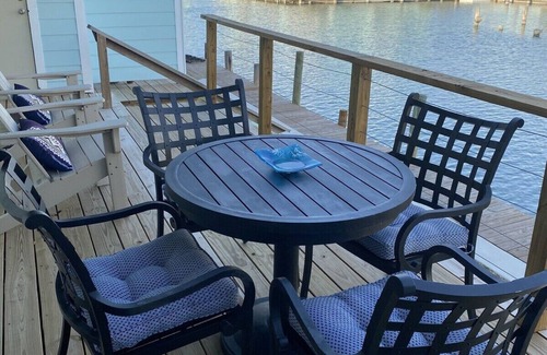 Key Allegro Condo | Key Allegro Excellent Canal Frontage with on-water boat parking off back patio