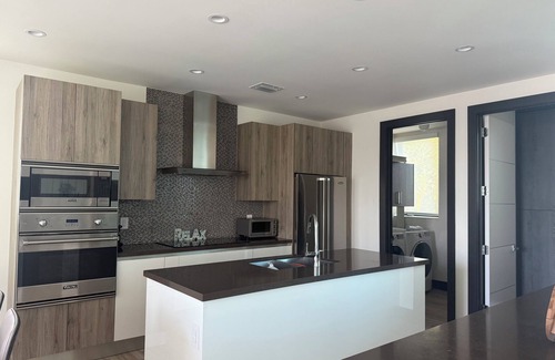 Key Largo House | KEY LARGO JEWEL 28 Days or more