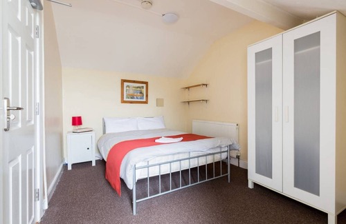 Birmingham House | ☆Keyworkers only in lockdown ☆