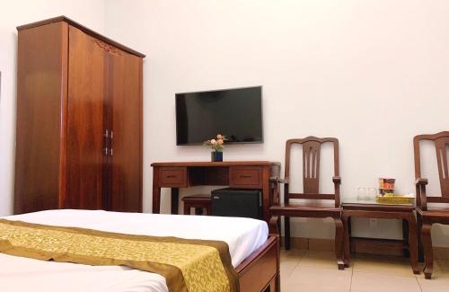 Ba Dinh Hotel | Khách sạn Bạch Dương