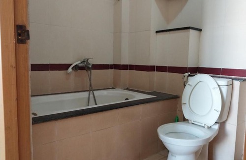 Binh Tan Hotel | Khách sạn Mai Hoàng 2