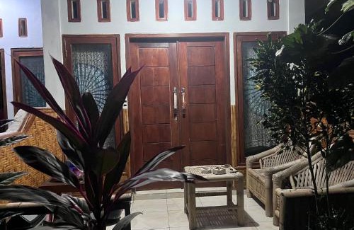Kuta House | Khadijah Homestay