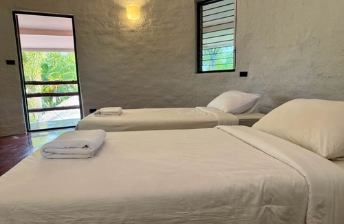 Khanong Phra Hotel | Khao Yai Lake Hill Resort