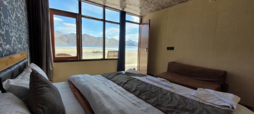 Leh Hotel | Khayoul Cottage Pangong Lukung
