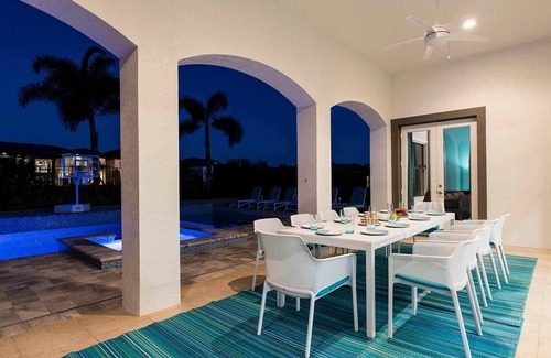 Bay Lake House | Kids own play area/Amazing themed bedrooms/Extra large pool/10 mins WDW/1 LEVEL