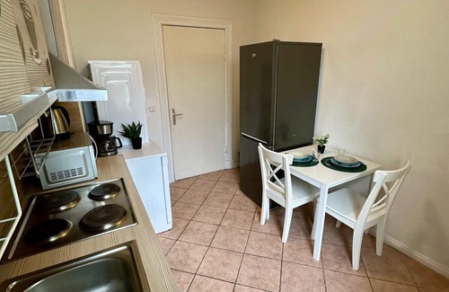 Neumuenster House | Kieler Straße 73 W3 - 3 bedrooms with 2 bathrooms