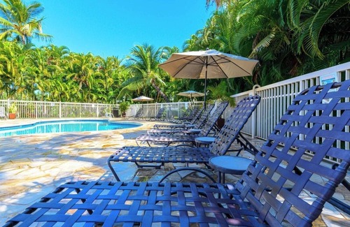 Kihei Condo | Kihei condo at Kam II Beach. Perfect for 2-4: pool, BBQ, full kitchen, laundry