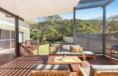 Killcare House | Killcare Beach Abode with AC