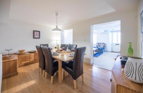 Saxmundham House | Kiln House, Snape Maltings