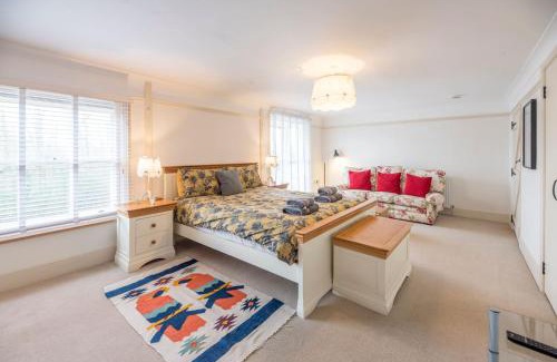 Saxmundham House | Kiln House, Snape Maltings