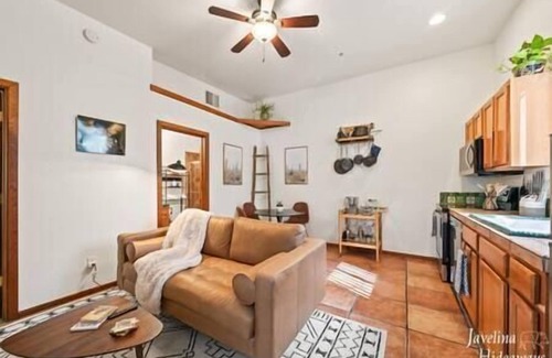 Campus Farm Villa | King Bed, Location, Pool, Fire Pit, & Views