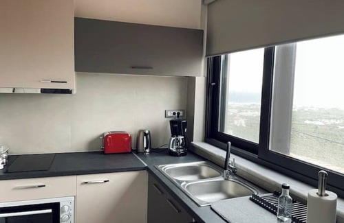 Marathokefala Apartment | King Cydon - luxury apt with terrace & pool