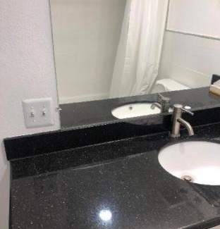 Monterey Park Hotel | King Lodge Motel