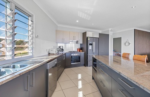 Brisbane Waterfront House | King of the Hill - Tangalooma