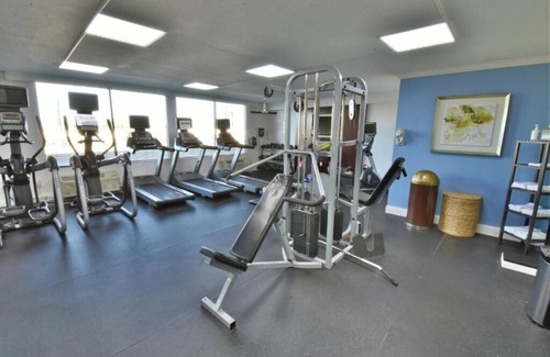 Orlando Apartment | King Room Near East Orange Park ORL