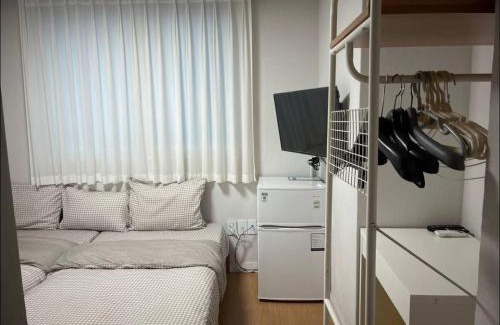 Ikseon-dong Hanok Village Apartment | King's Garden