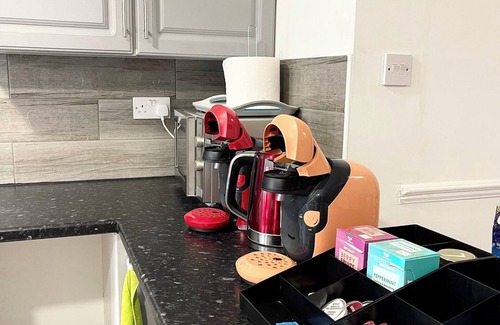 Havering Park Apartment | King Studio