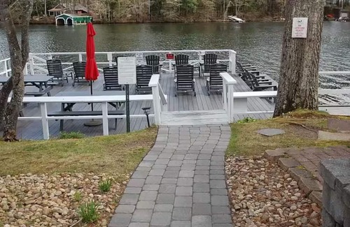 Winnisquam Apartment | King Studio on Lake 28A