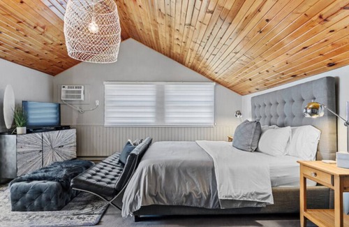 Rapid City Bed & Breakfast | King Suite 7 - Black Forest Inn Bed and Breakfast