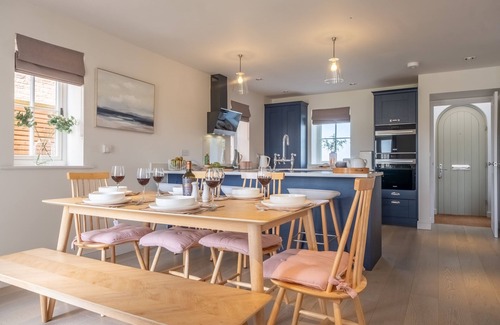 Titchwell Cottage | Kingfishers Cove, Titchwell, Norfolk