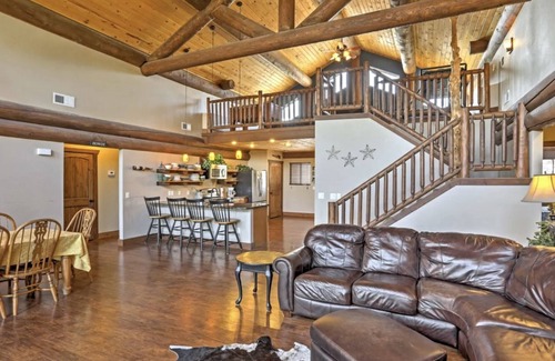 Shell Knob Cabin | Kings River Lodge North” - Spacious 10 Bedroom Log Cabin Across from the Lake!