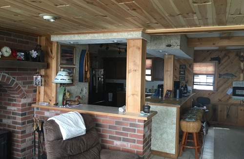 Indian River House | Kingsley Beach Cottage right on Burt Lake