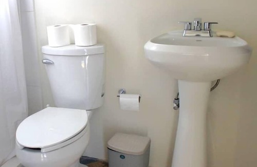 Kino Nuevo House | Kino Bay Getaway: Cozy 2-Bedroom House Victoria