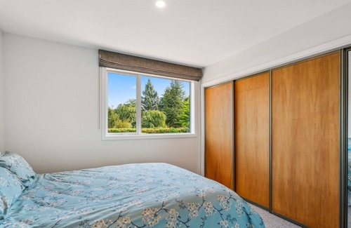 Lake Hawea House | Kinross - Lake Hawea Holiday Home