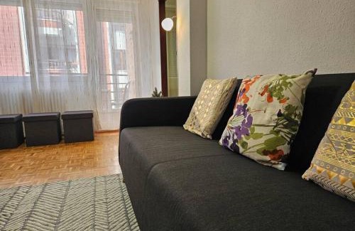 Gijon Apartment | Kirche 1A118