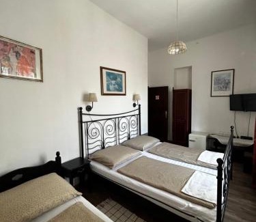 Gellert Hill House | Kis Gellért Guesthouse