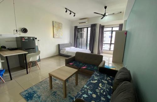 Shah Alam Apartment | Kisa Studio Utropolis Glenmarie Urbano Near Kamalinda Wedding Hall Shah Alam