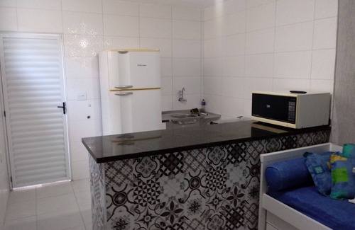 Vila Clementino Apartment | Kit Net 1 With privacy 1 parking space for small or medium-sized cars.