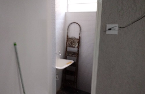 Vila Clementino Apartment | Kit Net 1 With privacy 1 parking space for small or medium-sized cars.