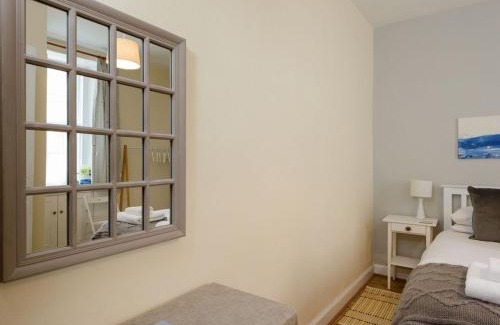 North Berwick House | Kittiwake