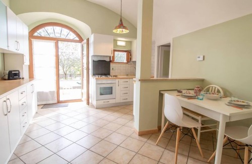 Fabrica di Roma Apartment | Kiwi e L'uva - Tuscia by Interhome