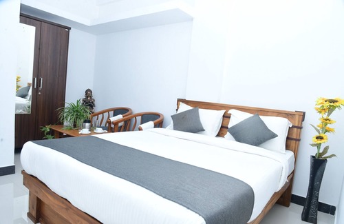 Virarajendrapet Hotel | KK GROUP OF RESIDENCY