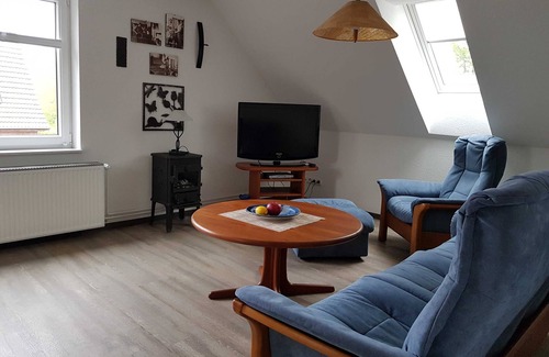 Oeversee Apartment | Klütz: Apartment with 2 bedrooms and modern bathroom - Ferienwohnung Klütz