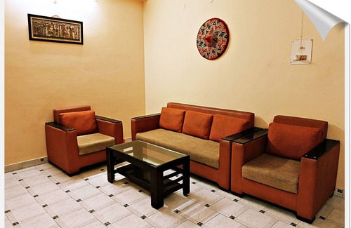 Sualkuchi Apartment | KL Villa - A Cozy Homestay to give a home like feeling