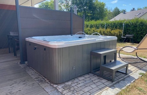 Wackersdorf Apartment | Kleiner, gemütlicher Bungalow für 3 Personen in Seenähe