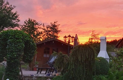 Goessweinstein Apartment | Kleingesee approx. 5 km from Gössweinstein Holiday apartment Haus Sonnenscheim