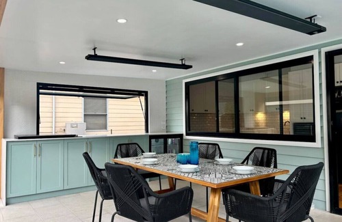 Lambton House | Knight's Cove Retreat