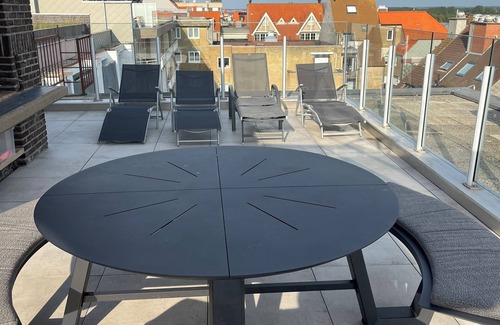 Het Zoute Apartment | Knokke Le Zoute: Apartment/flat - Knokke-Heist