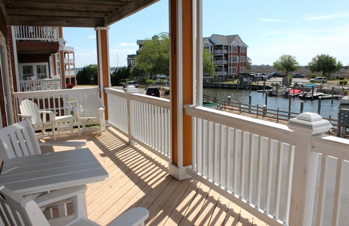 Manteo Condo | Knot A Care In The World - Shallowbag Bay Club 402