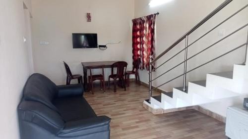 Kodaikanal House | Kodai Mist with Pick up & Drop