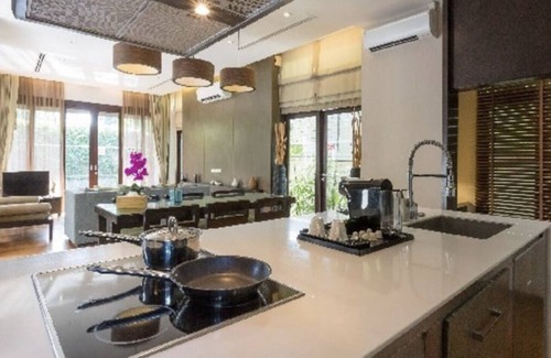 Thong Krut Villa | Koh Samui Three Bedroom Suite Pool Villa