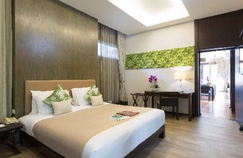 Thong Krut Villa | Koh Samui Three Bedroom Suite Pool Villa