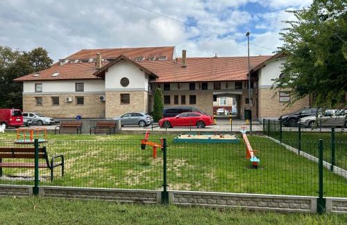Dunajska Streda Apartment | Kondé Apartments B